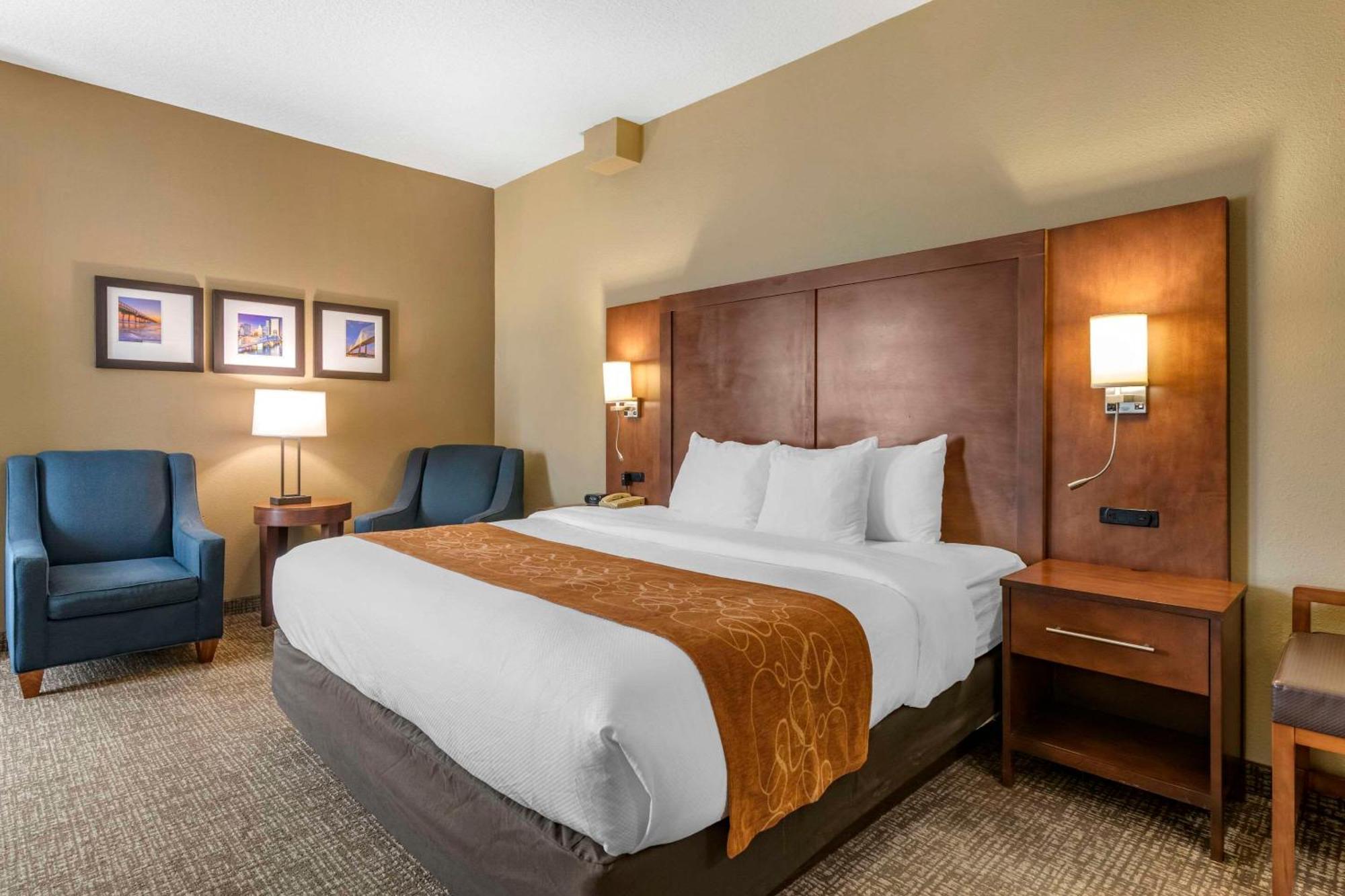 คอมฟอร์ท สวีทส์ เบย์มีโดว์ เนียร์ บัทเลอร์ บูเลอวาร์ด Hotel แจ็กสันวิลล์ ภายนอก รูปภาพ